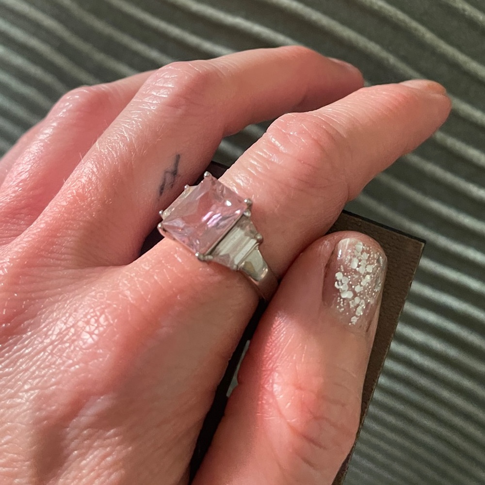 New Vince Camuto pink gemstone silver ring statement Sparkly